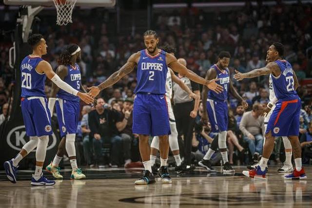 十年前的西班牙U18锦标冠军今何在：奥亚、西蒙在列，5人退役（回望西班牙U18十年前冠军队：奥亚、西蒙在列，已有5人退役）