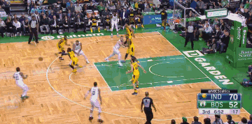 莫雷托：尤文只有可能在夏窗追托纳利；冬窗或夏窗肯定买中卫（莫雷托：尤文追托纳利仅限夏窗，冬夏转会窗必引进中卫）