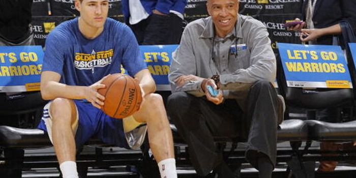 本泽马评选历史最佳阵容：（本泽马公布心目中历史最佳阵容）