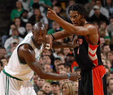 DO：斯图加特与阿森纳就签下法比奥-维埃拉展开接触（斯图加特与阿森纳就引进法比奥·维埃拉展开商谈）