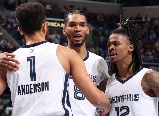 欧冠本周最佳球员候选：马杜埃凯、孔德、德凯特拉雷、格洛赫（欧冠本周最佳球员提名名单：马杜埃凯、孔德、德凯特拉雷、格洛赫）