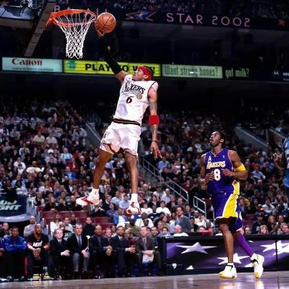 图片报：尤文和费内巴切想冬窗签磁卡，但球员不考虑提前离队（图片报：尤文、费内巴切欲冬窗引进磁卡，但球员无意提前离队）