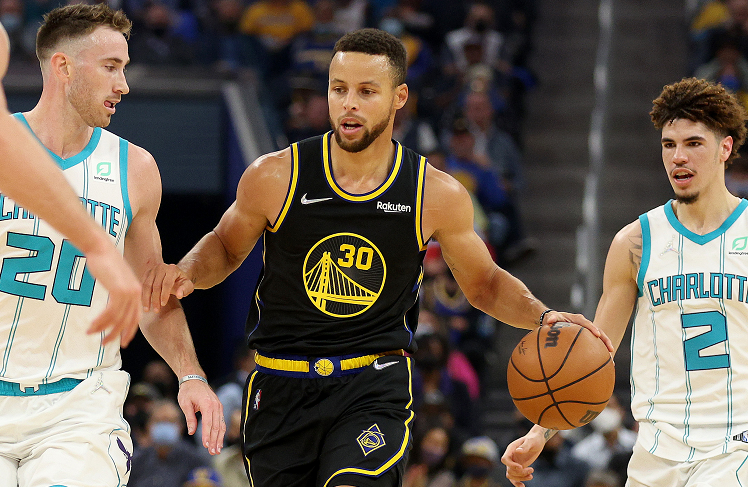 雷霆天才控卫再度刷新纪录（雷霆王牌控卫再度改写纪录）